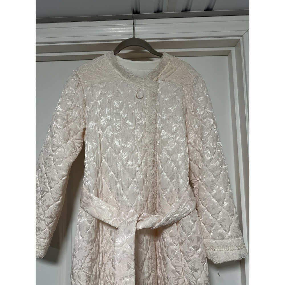 Christian Dior, Women's Vintage Quilted Bathrobe, Peach/Pink, 100% Polyester, M - Picture 2 of 12